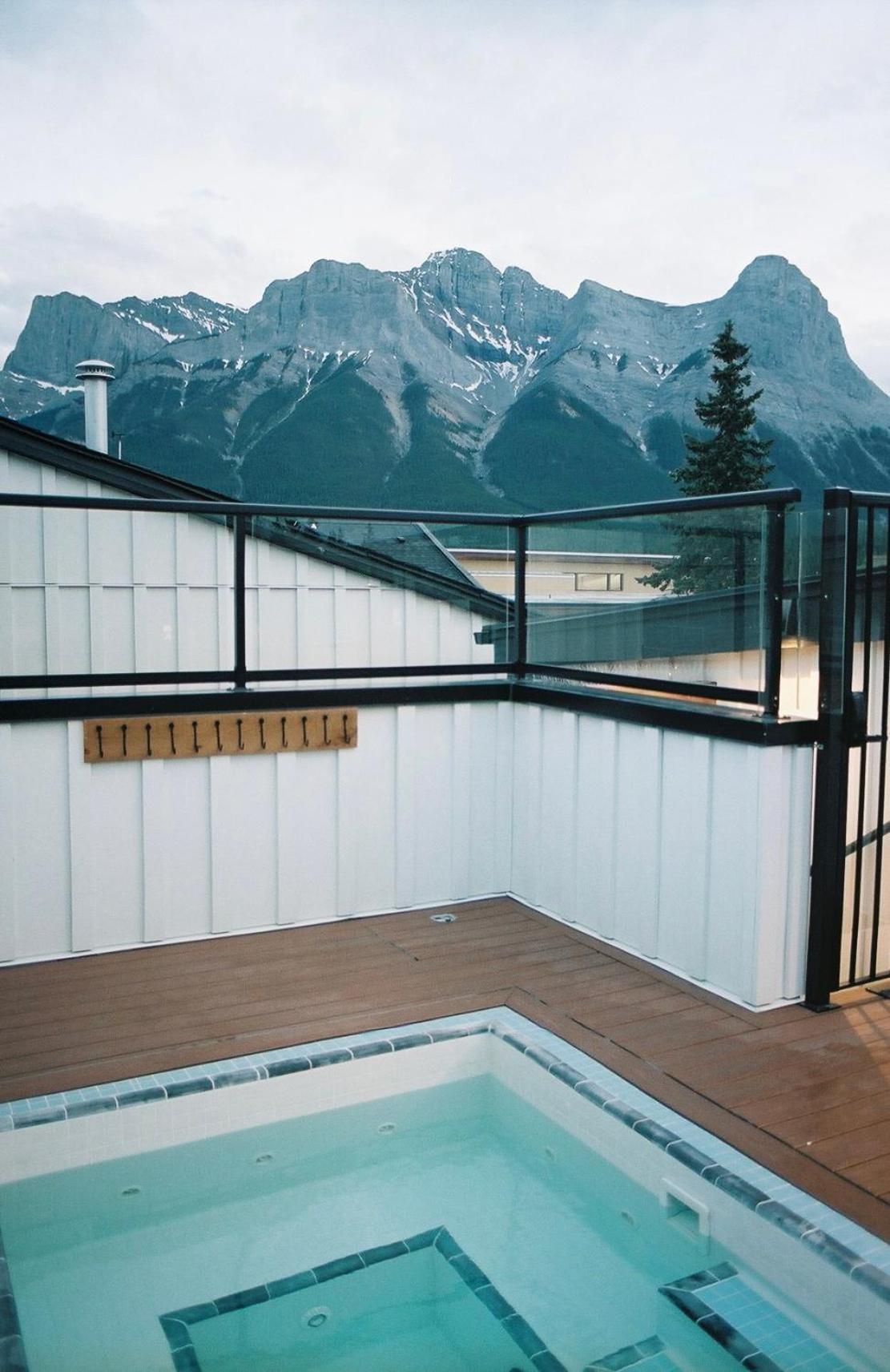 Basecamp Suites Canmore Dış mekan fotoğraf